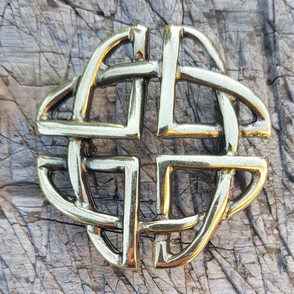 keltischer Quartär-Knoten, 4cm, messingfarbene Mittelalter-Schließe