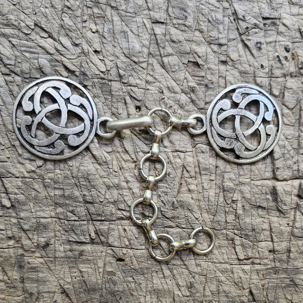 TRISCEL KNOT,Fb:silber,Verschluss,Wikinger,Kelten,Mantel,Umhang,Mittelalter,Larp