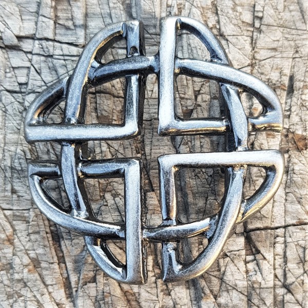 keltischer Quartär-Knoten, 4cm, eisenfarbene Mittelalter-Schließe, Schnalle